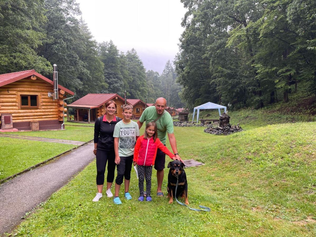 Hotel Dum A Dum Zivohost Zewnętrze zdjęcie